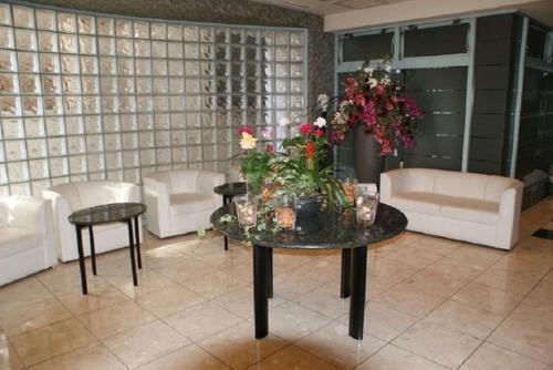 Imagen general del Hotel Urban Twins Chofu. Foto 8