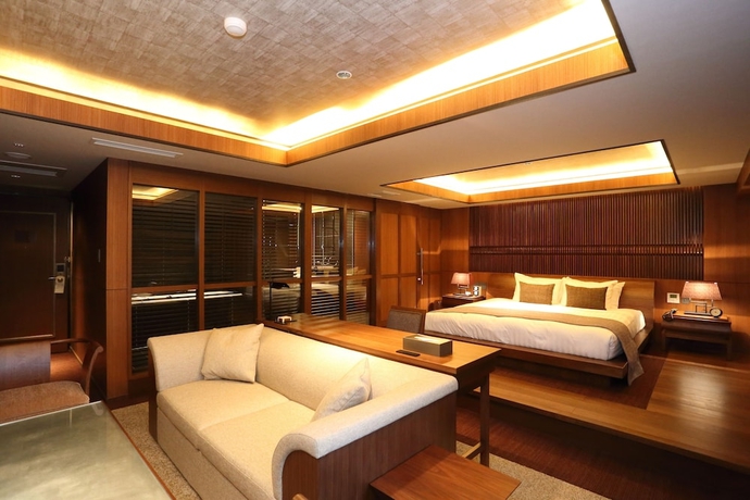 Imagen de la habitación del Hotel Urban Villa Konaya. Foto 11