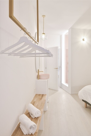 Imagen de la habitación del Hotel Urban Walls. Foto 13