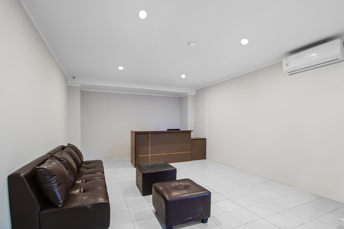Imagen de los interiores del Hotel Urban24 Syariah Depok. Foto 15