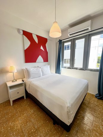 Imagen de la habitación del Hotel Urbana. Foto 2