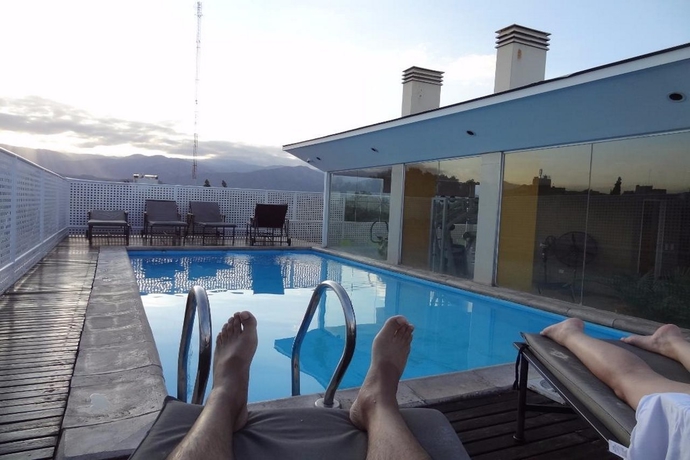 Imagen general del Hotel Urbana Suites. Foto 3