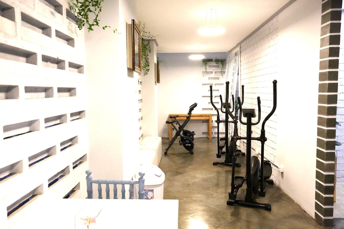 Imagen de los interiores del Hotel Urbanest Inn House Tb Simatupang. Foto 18