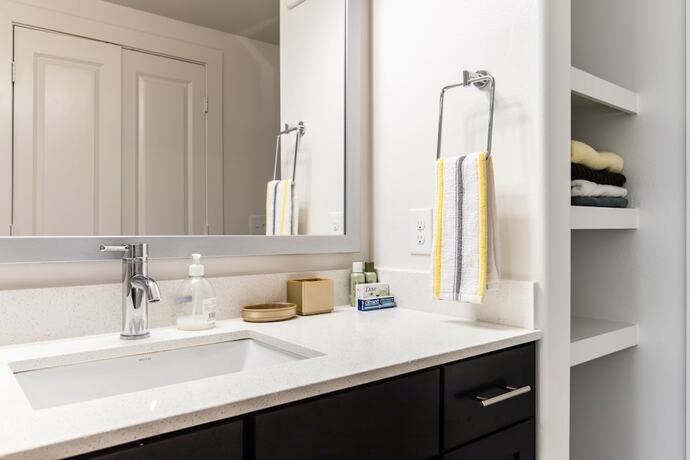 Imagen general del Hotel Urbanlights at Legacy West. Foto 1