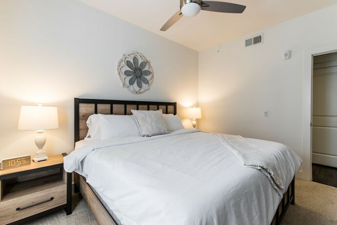 Imagen general del Hotel Urbanlights at Legacy West. Foto 6