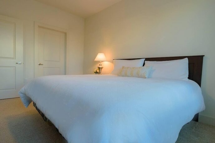 Imagen general del Hotel Urbanlights at Legacy West. Foto 10