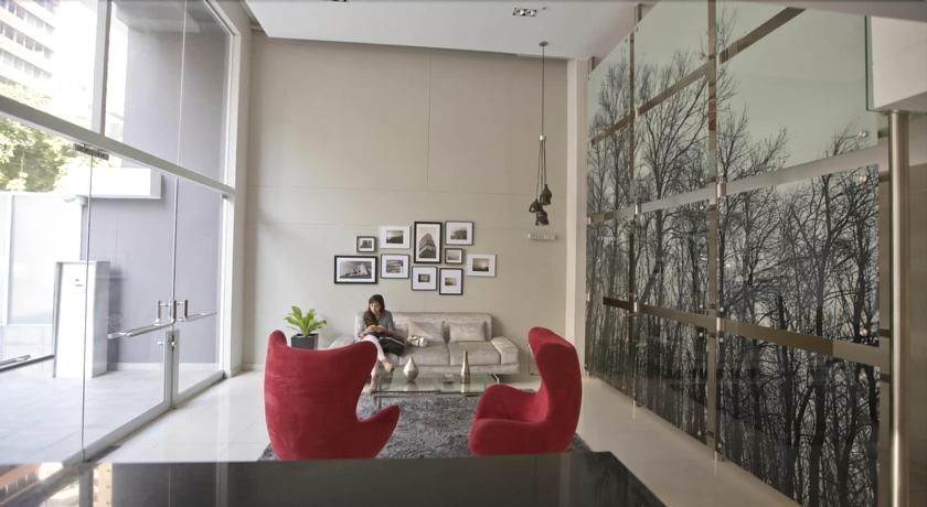 Imagen de los interiores del Hotel Urbano Apartments Miraflores Pardo. Foto 18