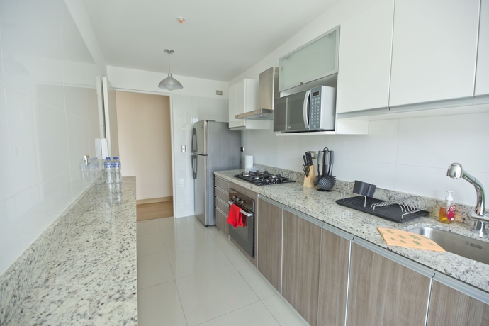 Imagen de la habitación del Hotel Urbano Apartments Miraflores Pardo. Foto 10