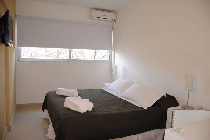 Imagen de la habitación del Hotel Urbano. Foto 5