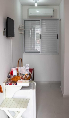 Imagen de la habitación del Hotel Urbano Su&iacute;tes. Foto 10
