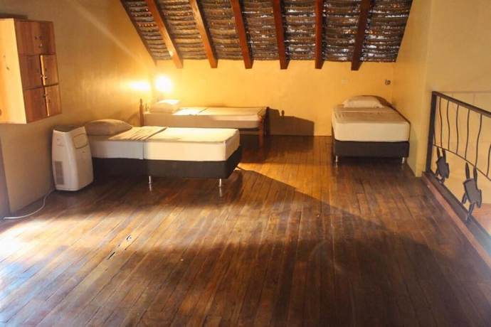 Imagen de la habitación del Hotel Urbano\'s Pacific Jungle Hostel. Foto 10