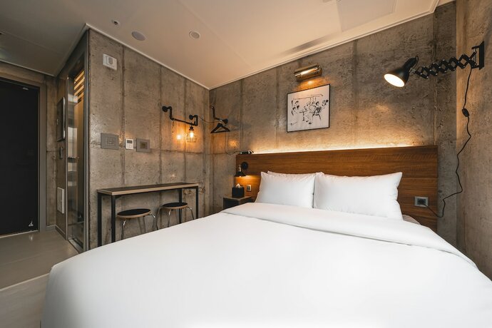 Imagen de la habitación del Hotel Urbanstay Boutique Nampo. Foto 19