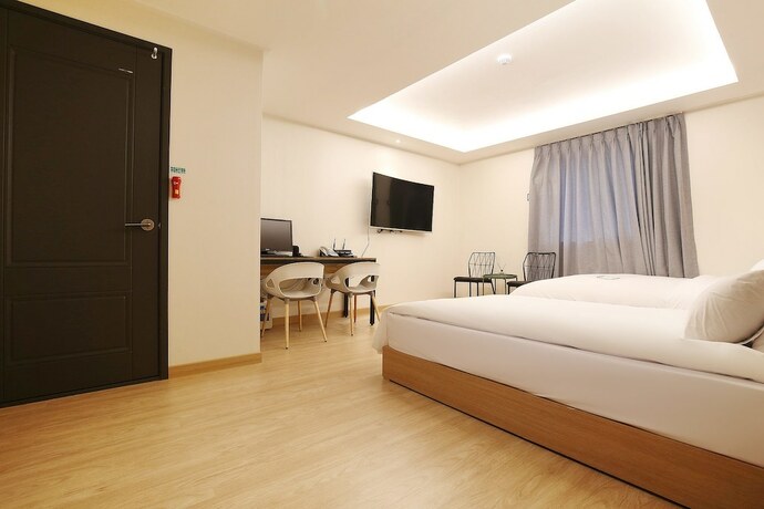 Imagen general del Hotel Urbanstay. Foto 3