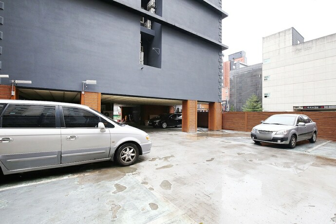 Imagen general del Hotel Urbanstay. Foto 12
