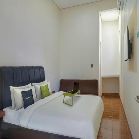 Imagen de la habitación del Hotel Urbanview Aloevera Pontianak. Foto 16