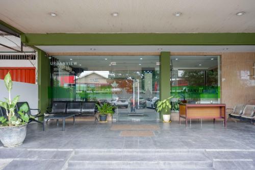 Imagen general del Hotel Urbanview Capital Makassar. Foto 6