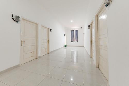 Imagen general del Hotel Urbanview Damai Residence Sutawinangun. Foto 6