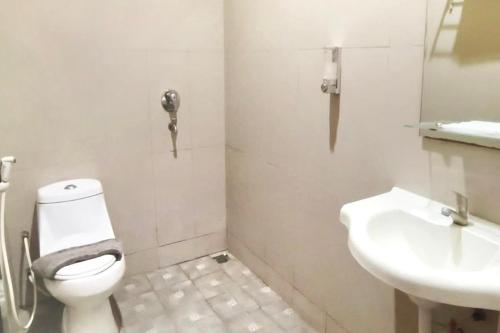 Imagen de la habitación del Hotel Urbanview Dedy Jaya Brebes. Foto 8