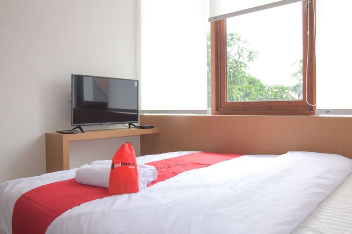 Imagen de la habitación del Hotel Urbanview Hotel Odori Pondok Indah. Foto 3