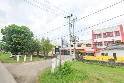 Imagen general del Hotel Urbanview Istana Bangun Jagad Indramayu. Foto 3