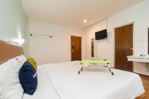 Imagen de la habitación del Hotel Urbanview Kebayoran Baru Blok S. Foto 17