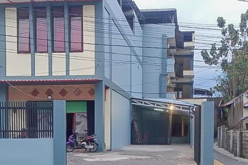 Imagen general del Hotel Urbanview Maharani Garut. Foto 1