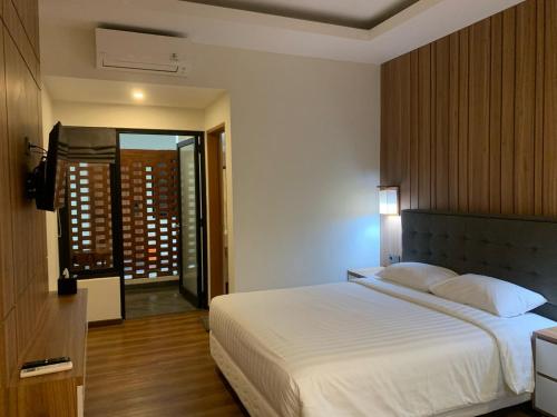 Imagen general del Hotel Urbanview Nardis Living. Foto 12