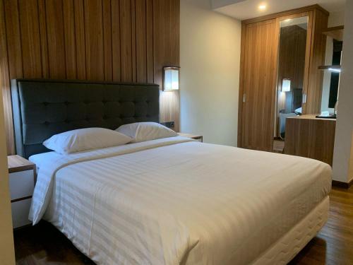Imagen de la habitación del Hotel Urbanview Nardis Living. Foto 20