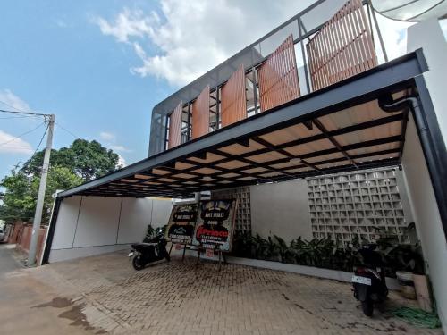 Imagen general del Hotel Urbanview Subali Purwokerto. Foto 10