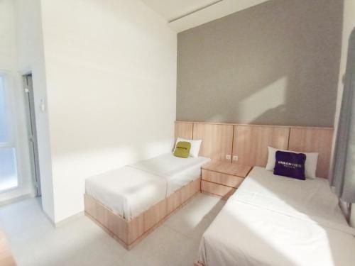 Imagen de la habitación del Hotel Urbanview Subali Purwokerto. Foto 20