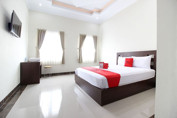 Imagen de la habitación del Hotel Urbanview Syariah Casa Azmya Yogyakarta. Foto 11