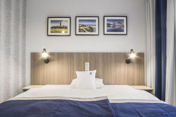 Imagen de la habitación del Hotel Urbi. Foto 9