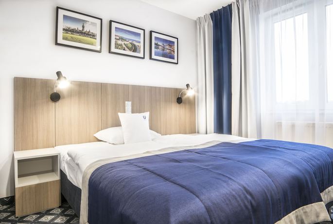 Imagen de la habitación del Hotel Urbi. Foto 12