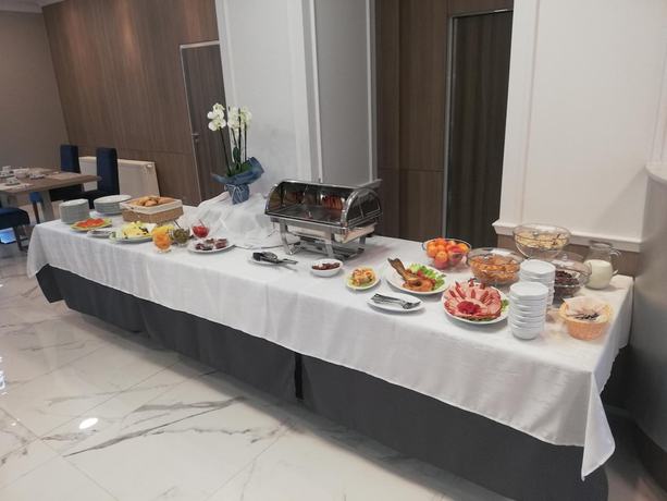 Imagen del bar/restaurante del Hotel Urbi. Foto 4