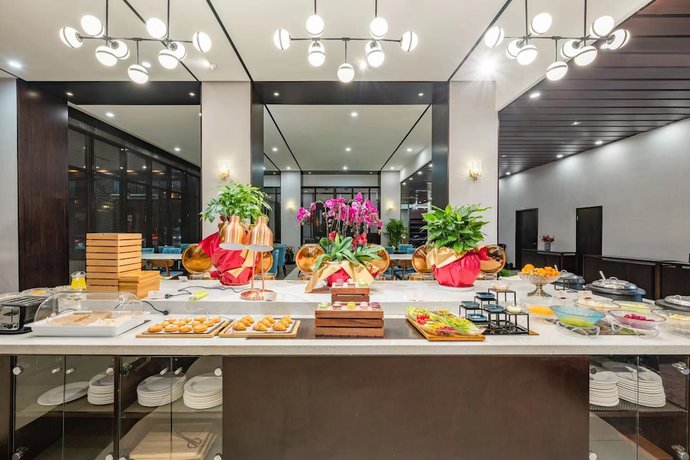 Imagen del bar/restaurante del Hotel Urcove By Hyatt Shanghai Jinqiao Center. Foto 5