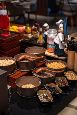 Imagen del bar/restaurante del Hotel Urcove By Hyatt Shanghai Wujiaochang. Foto 5
