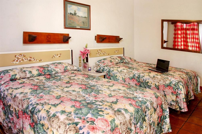 Imagen de la habitación del Hotel Urdinola. Foto 2
