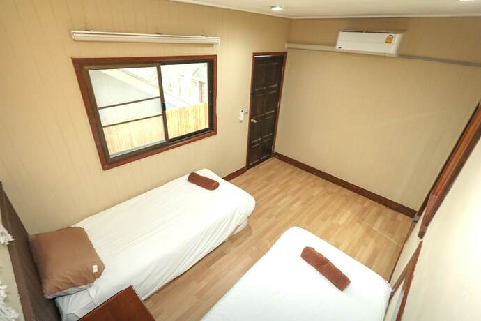 Imagen de la habitación del Hotel U\'re Holitel. Foto 11