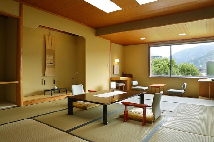 Imagen de la habitación del Hotel Ureshino Kanko Taishoya. Foto 17