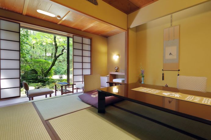 Imagen de la habitación del Hotel Ureshino Kanko Taishoya. Foto 18