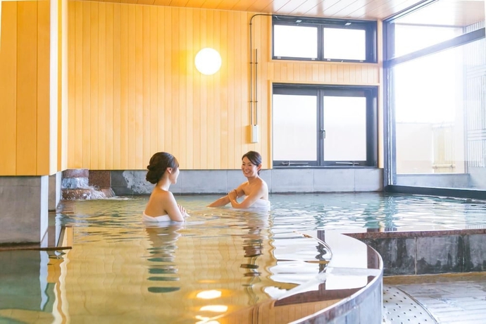 Imagen de la piscina del Hotel Ureshino Motoyu. Foto 12