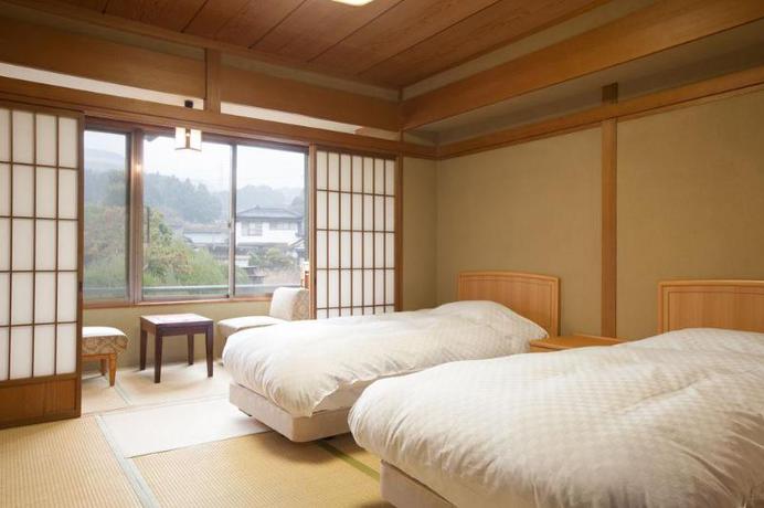 Imagen general del Hotel Ureshino Onsen Warakuen. Foto 3