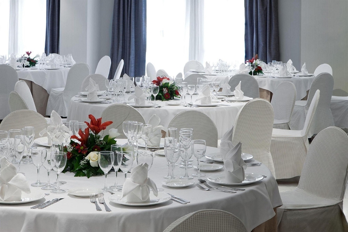 Imagen de los interiores del Hotel Urh Ciutat De Mataró. Foto 9