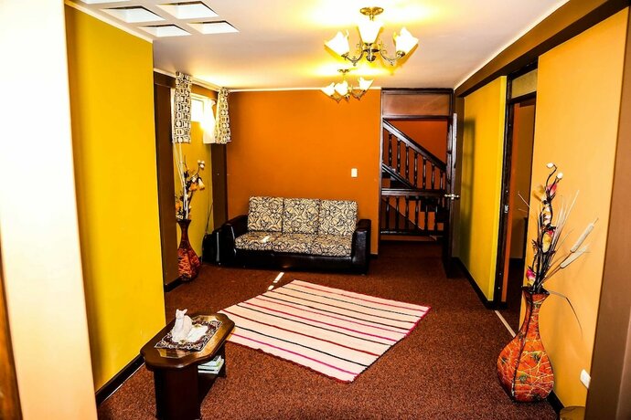 Imagen de los interiores del Hotel Urinsaya. Foto 8