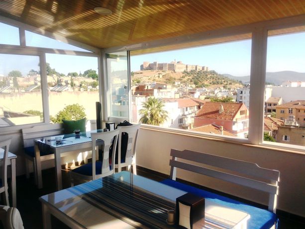 Imagen general del Hotel Urkmez. Foto 1