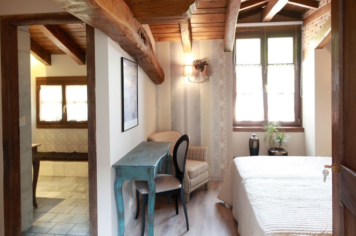 Imagen de la habitación del Hotel Urkulu Landetxea. Foto 33