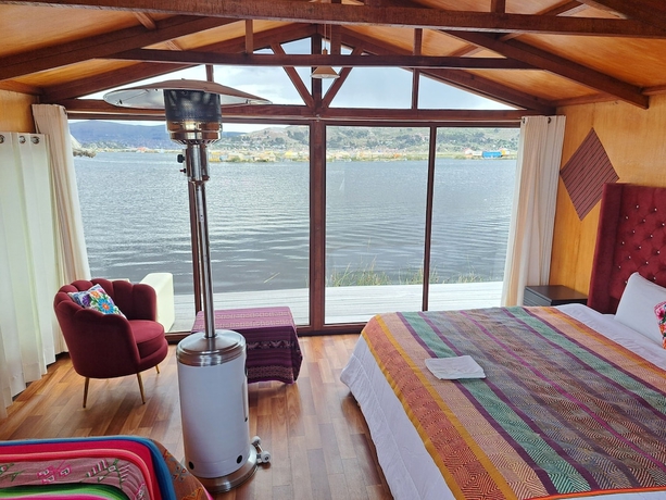 Imagen de la habitación del Hotel Uros Kaivalia Lodge. Foto 2