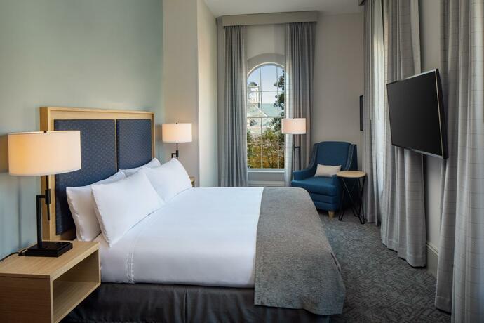 Imagen general del Hotel Ursa. Foto 6