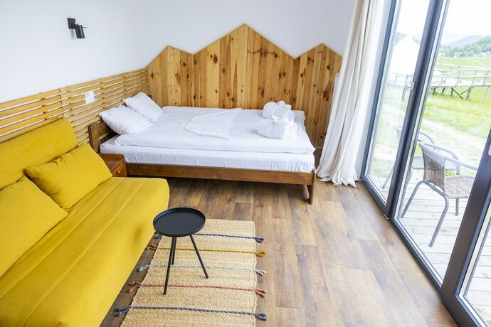 Imagen general del Hotel Ursa Mica Glamping Resort. Foto 12