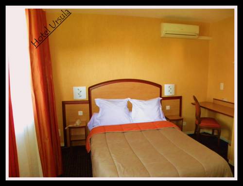 Imagen de la habitación del Hotel Ursula, Cambo Les Bains. Foto 9